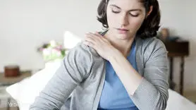 ۱۳ راه طبیعی برای کاهش درد مفاصل