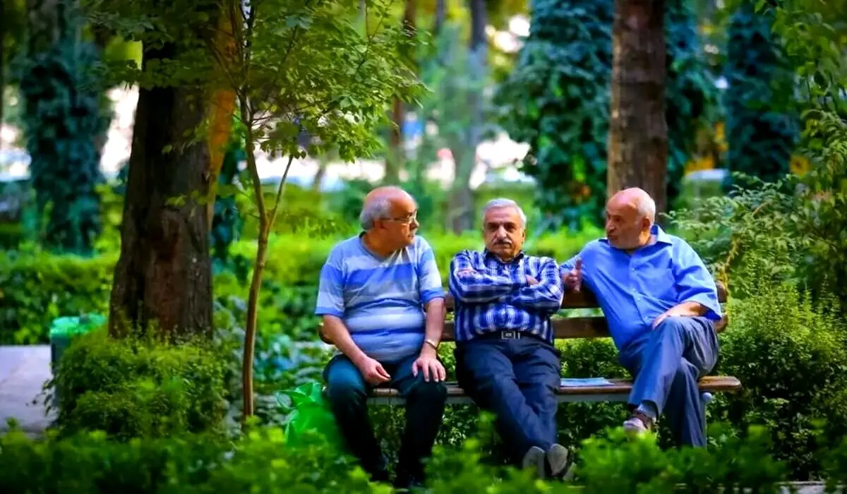 بازنشستگان حداقل‌بگیر منتظر ۱۰ درصد افزایش حقوق باشند!