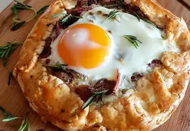 طرز تهیه مینی ساندویچ قارچ و تخم مرغ به سبک کافه‌ و رستوران