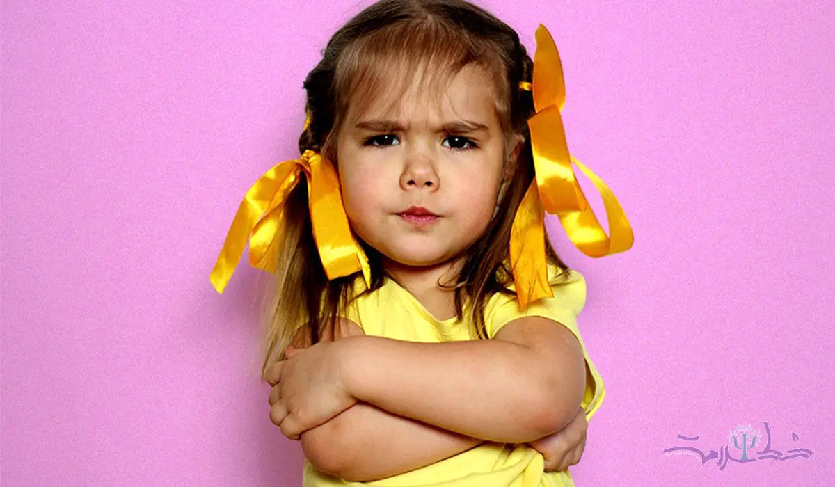 نحوه برخورد والدین با کودک لجباز 