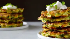 طرز پنکیک کدو سبز رژیمی، ساده و خوشمزه و فوری