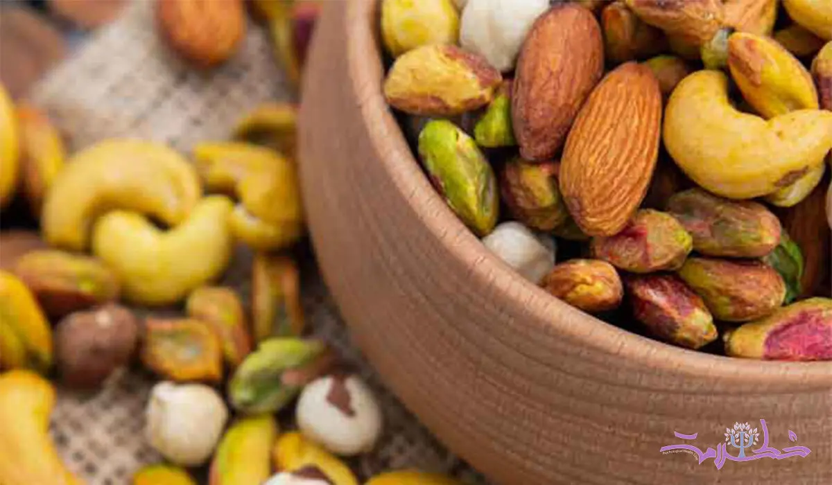 آجیل های باقی مانده را چگونه نگهداری کنید؟ / زود کرم می زنند