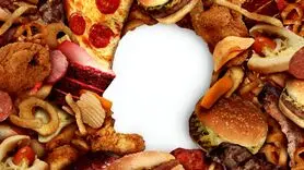فیلم / این 10 غذا بی سر و صدا شما را می کشند! 