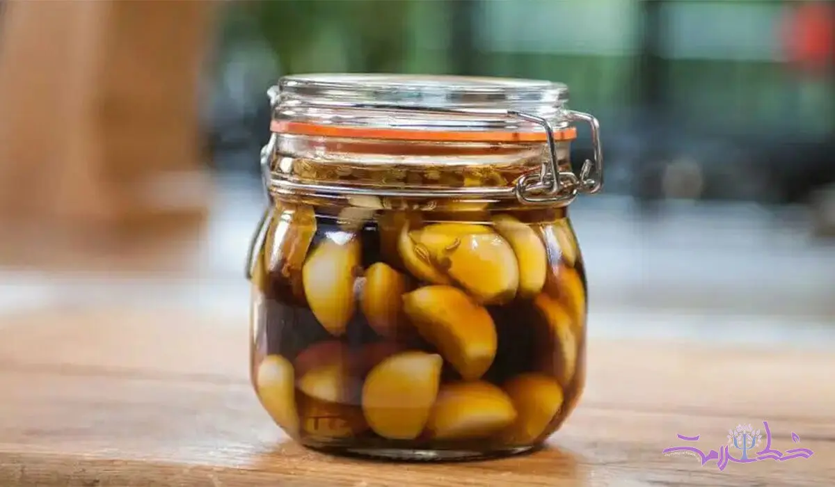  سیر و آبغوره دوای هزار درد بی درمان است/ اگر بدانید دست بردار نیستید