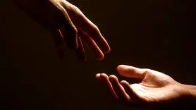 لمس بر بهبود خلق و خو و کاهش استرس چقدر تأثیر می‌گذارد؟
