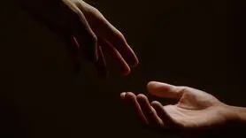 لمس بر بهبود خلق و خو و کاهش استرس چقدر تأثیر می‌گذارد؟