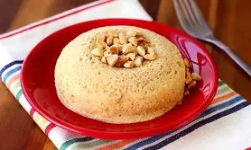 طرز تهیه کیک پروتئینی با 3 قلم جنس