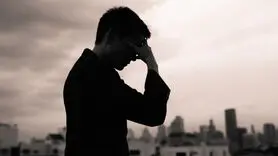 12 روش مؤثر برای رها شدن از شر افکار و احساسات منفی