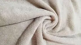 پارچه میکروفیبر چیست؟ + آیا می‌توان دستمال میکروفیبر را در ماشین لباسشویی با نرم کننده  شست؟