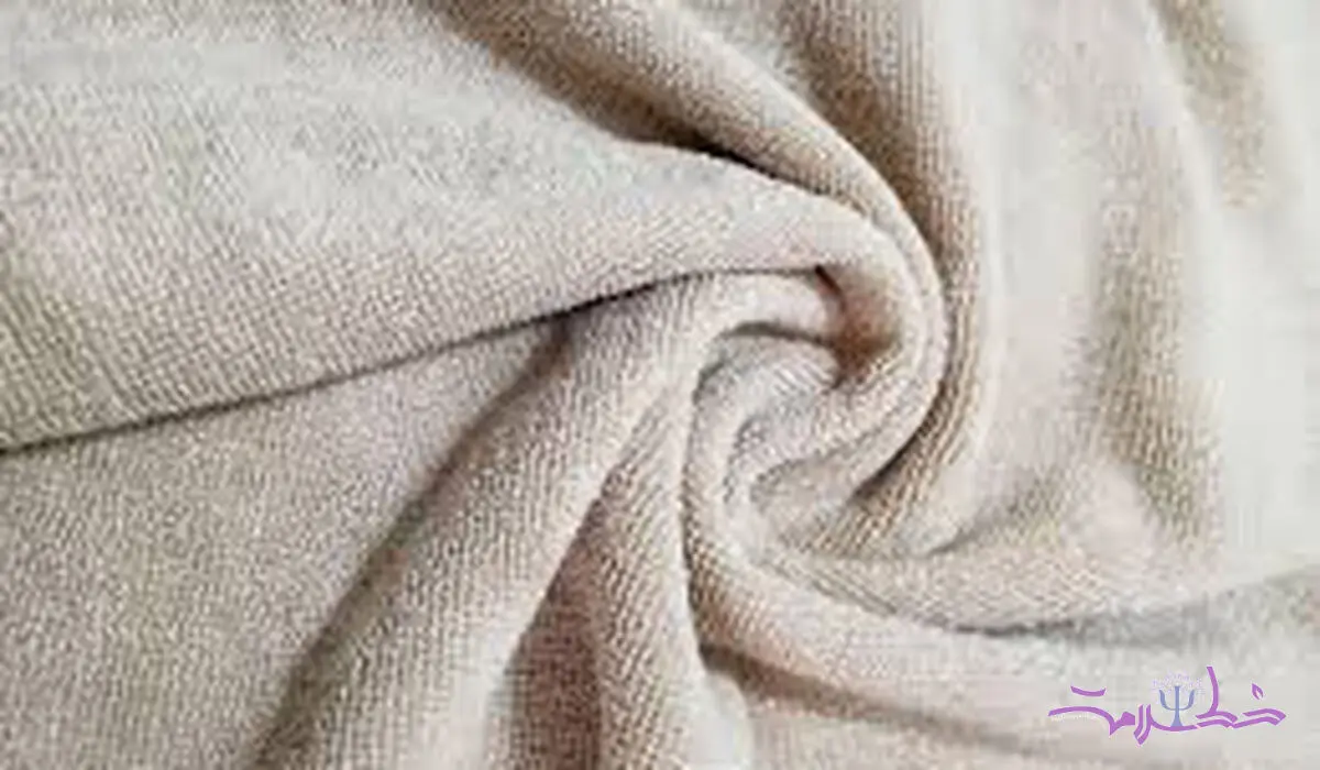 پارچه میکروفیبر چیست؟ + آیا می‌توان دستمال میکروفیبر را در ماشین لباسشویی با نرم کننده  شست؟