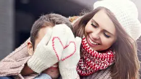  این 7 علامت یعنی یک زن همیشه عاشق تان خواهد ماند+یافته های روانشناسی