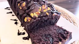 فیلم/ طرز تهیه کیک شکلاتی در 3 دقیقه + آسان ترین شیرینی عید