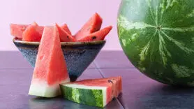 ۸ راه برای تشخیص هندوانه خوب و شیرین / هندوانه و این همه خاصیت خوب