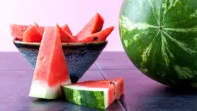۸ راه برای تشخیص هندوانه خوب و شیرین / هندوانه و این همه خاصیت خوب