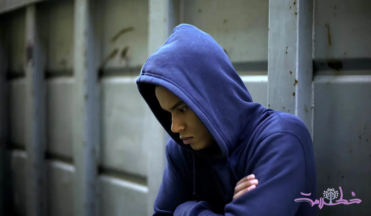 سبک انتخاب لباس افراد با شخصیت ضداجتماعی: راز شخصیت پشت پوششها