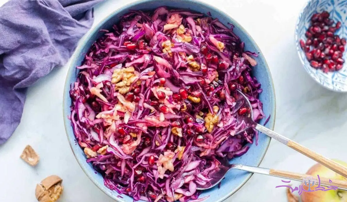 طرز تهیه سالاد انار برای شب یلدا