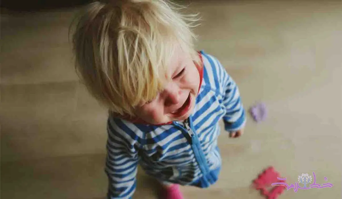 چگونه با کودک بداخلاق رفتار کنیم؟