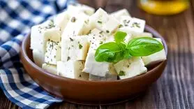 آیا بین خوردن پنیر و کاهش یادگیری و حافظه رابطه وجود دارد؟