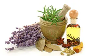 نسخه طب سنتی برای درمان دل پیچه، نفخ و دل درد شدید!