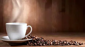 قهوه را ناشتا بخورید معده تان اعتراض می کند