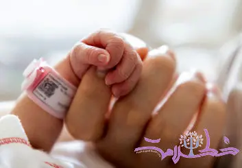 نیازهای روانی نوزاد دو هفته ای+چگونه آرامش و امنیت او را تضمین کنیم؟