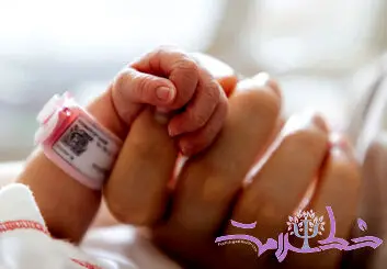 نیازهای روانی نوزاد دو هفته ای+چگونه آرامش و امنیت او را تضمین کنیم؟