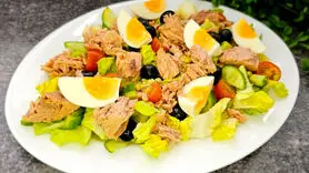 فیلم/ طرز تهیه سالاد تن ماهی با سس مخصوص + فوری و سرشار از پروتئین