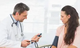 فشار خون پس از زایمان چیست و چگونه درمان می شود؟ 