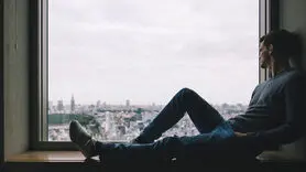 تنهایی را با این دو کار کم کنید/ روانشناسان فرمول دادند