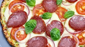 فیلم/ خاص ترین پیتزای سبزیجات بدون نیاز به خمیر + فوری و ساده