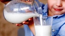 چگونه سالم‌ترین نوشیدنی‌ها را برای کودکان انتخاب کنیم؟