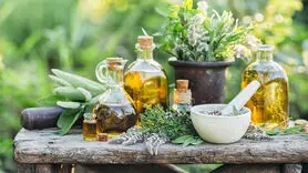 لیست عرقیات گیاهی برای خوش اخلاق شدن در طب سنتی