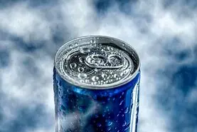 این نوشیدنی موجب لخته شدن خون می شود/ هر 6 دقیقه یک نفر بخاطر لختگی خون می میرد