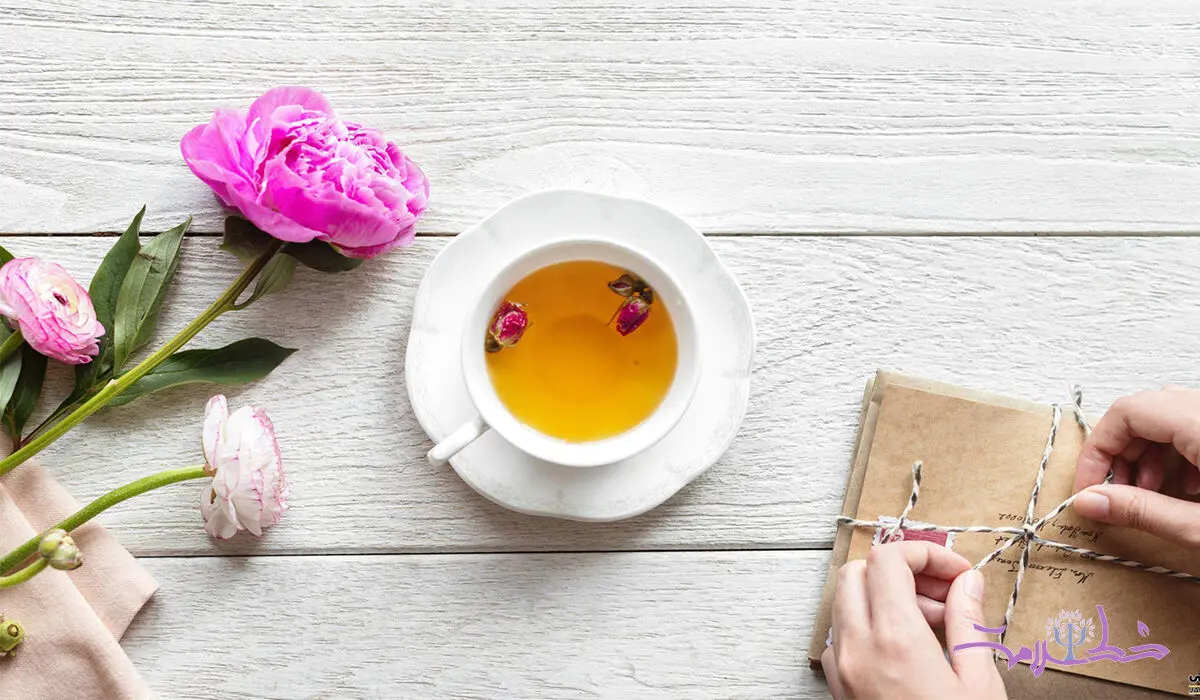 طرز تهیه دمنوش گل سرخ + خواص شگفت گل محمدی 