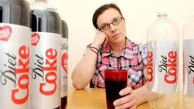 این 4 علامت نشان می دهد به نوشابه اعتیاد دارید