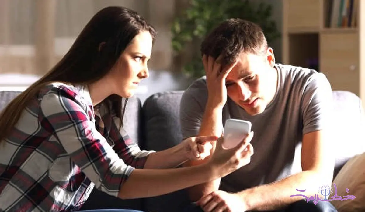 پرچم قرمز را بالا ببرید اگر در رابطه تان این علامت ها را می بینید/با یک فریبکار زندگی می کنید