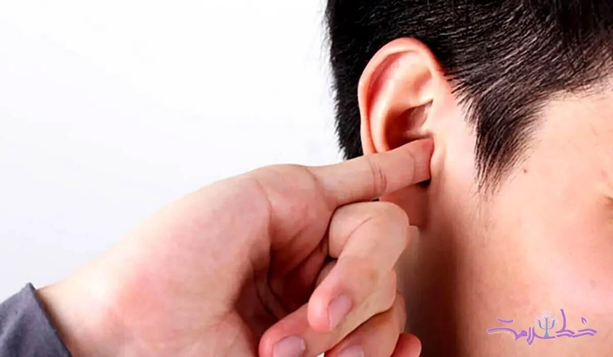 بهترین راهکارهای طب سنتی برای تمیز کردن گوش