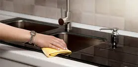 سینک ظرفشویی الوده ترین بخش آشپزخانه+ راههای تمیز کردن