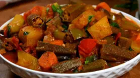 فیلم/ طرز  تهیه خوراک سبزیجات به روش یمنی
