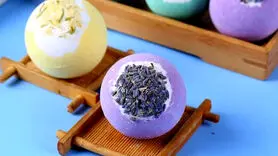 نحوه تهیه کوکتل پدیکور نعناع برای کاهش خستگی و تورم پاها