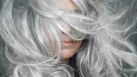 فیلم/ با این روش طبیعی و خانگی با سفیدی مو خداحافظی کنید