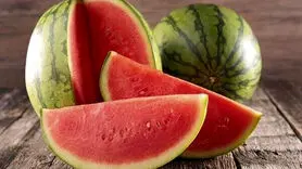 خوردن هندوانه قرمز برای چه افرادی ممنوع است؟