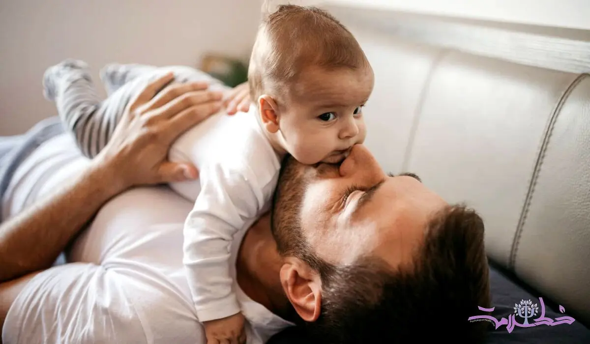 پدران چگونه عاشق می شوند؟ + به این سه فاکتور توجه کنید