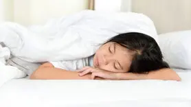 فیلم/ چرا وقتی جایتان عوض می شود نمی توانید بخوابید + دلیل روانشناسی