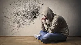 شیوه های غلبه بر فکرهای منفی و آزاردهنده