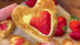 فیلم/ نحوه تهیه شیرینی قلبی برای عید + فوری و ارزان