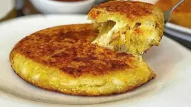 طرز تهیه کوکو سیب زمینی پیتزایی خوشمزه