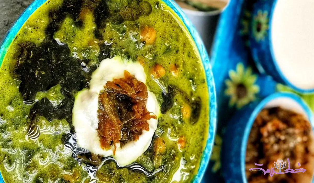 طرز تهیه آش اسفناج برای افطار +فوری و ساده