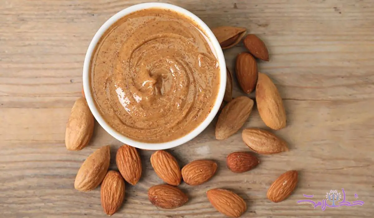 صبح خود را با شادی شروع کنید/ طرز تهیه تست غلات کامل و کره بادام برای خلق بهتر