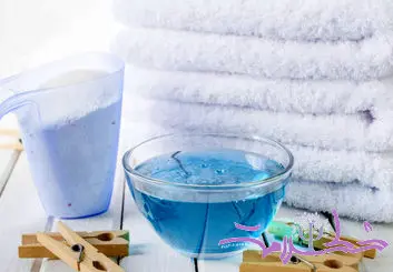 مایع یا پودر شوینده کدامیک برای شستن لباس های تان انتخاب بهتری است؟